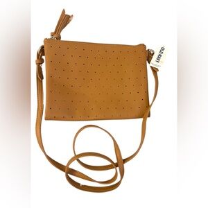 🧡💎Old Navy Tan Crossbody Bag